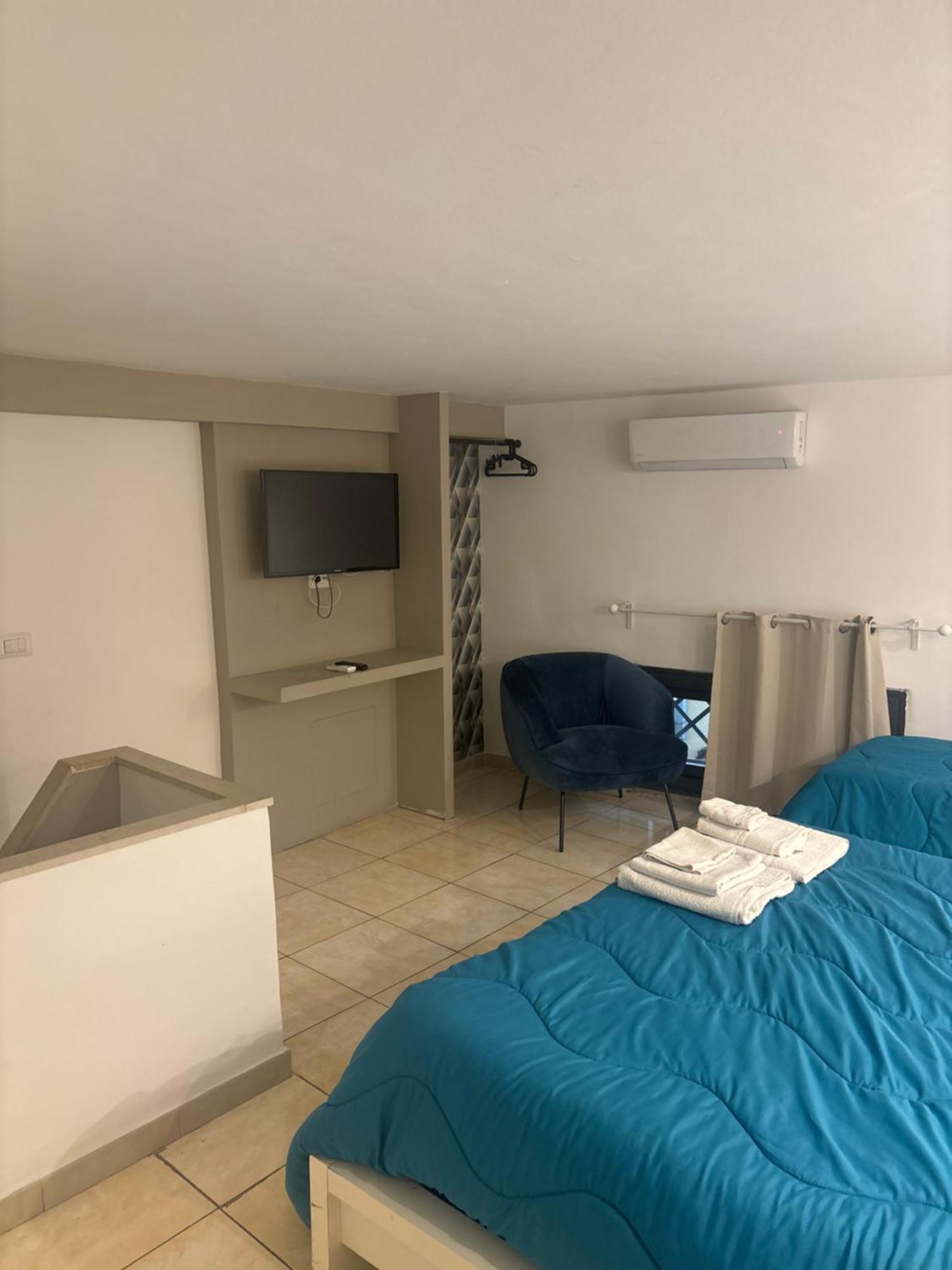 Cbh Sicitaly Group Bed & Breakfast Aci Castello Luaran gambar